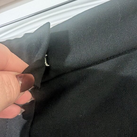 H&M | Pleat Front, Ankle-Length Trousers In Black - Picture 7 of 9